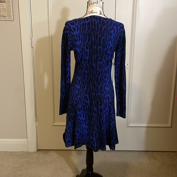 Michael Kors Blue & Black Leopard Print Dress With Long Sleeves - Picture 2 of 4